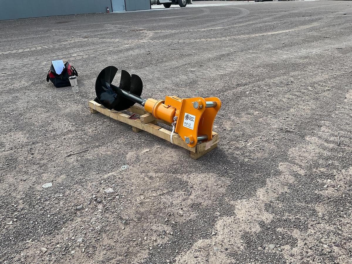 Used 2026 GIYI Excavator Auger - Fits Cat 305 (Unused)