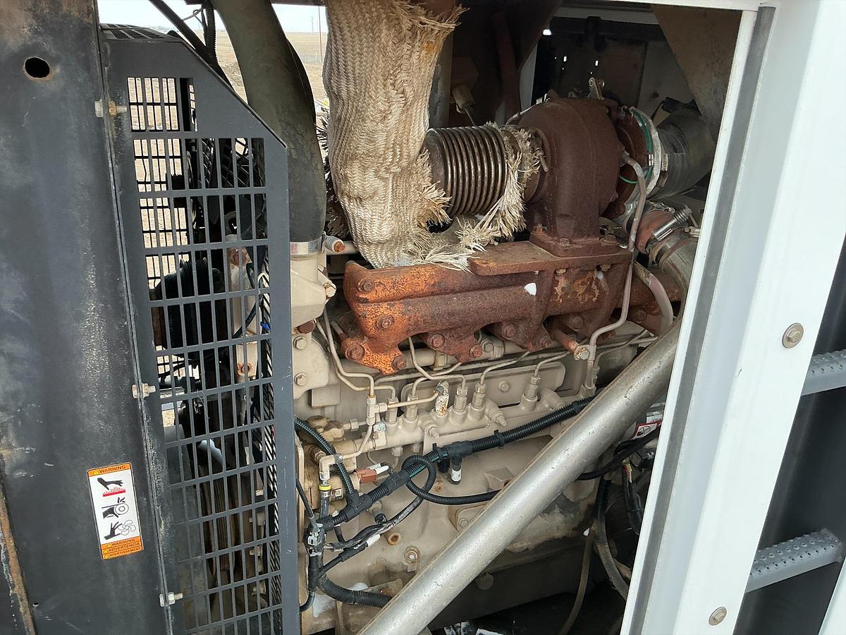Used Magnum Magna-Plus Generator 235 