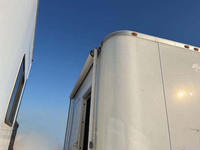 Used 2006 Aluminum Trailer Enclosed T/A 20 ft