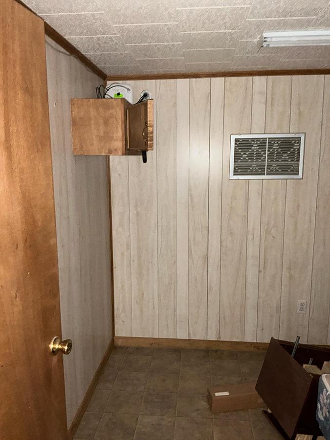 Used 2011 Man Camp DBI