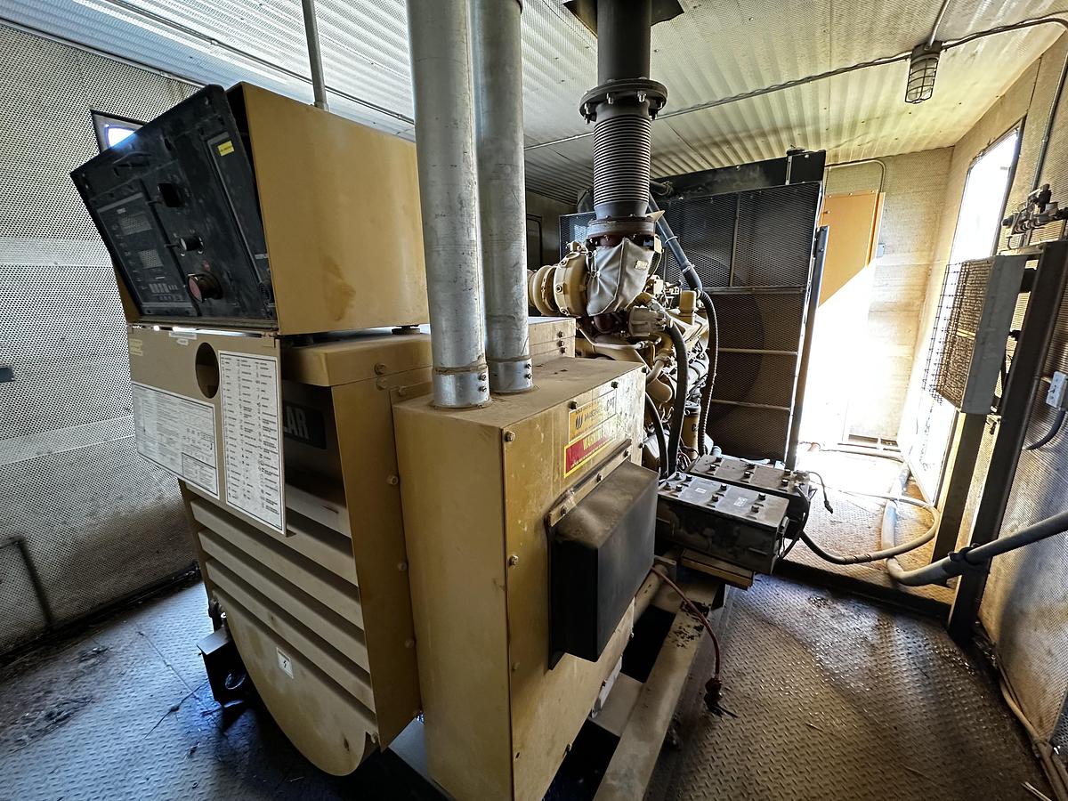 Used 2008 Cat G3408 Natural Gas 376 KVA Generator