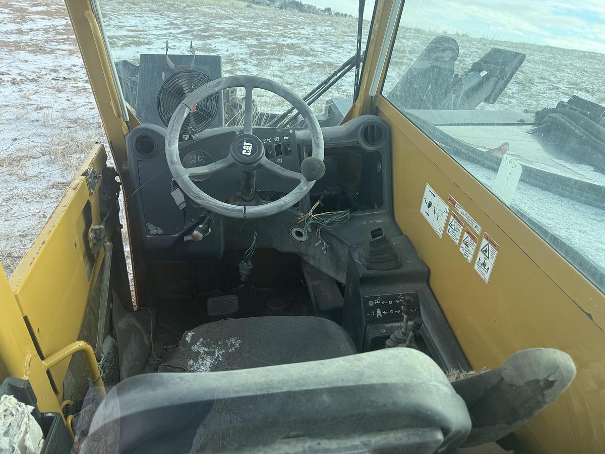 Used 2007 Cat TL 1055 Telehandler (Parts) 