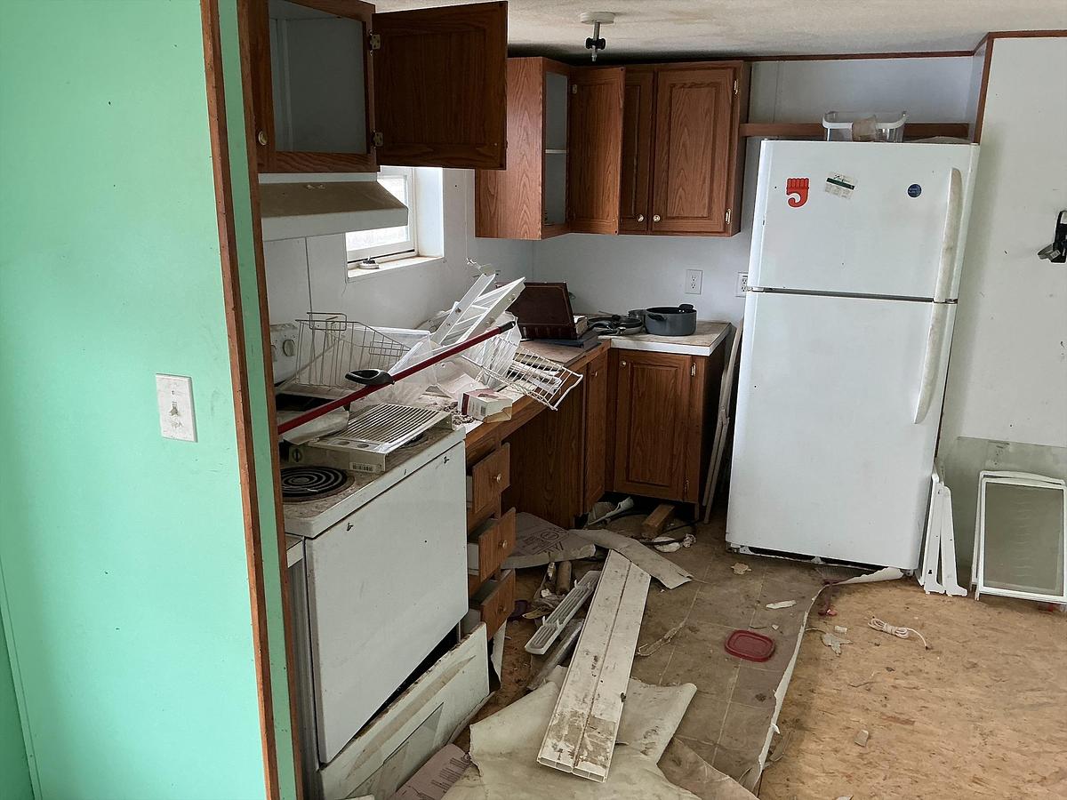 Used Crew House (Mobile Home)