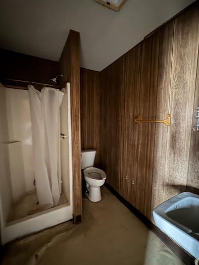 Used 2 bed 2 bath man camp