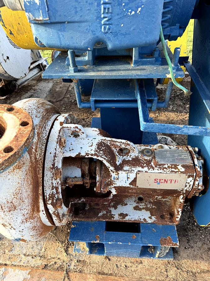 Used Sentry 250 Centrifugal Pump