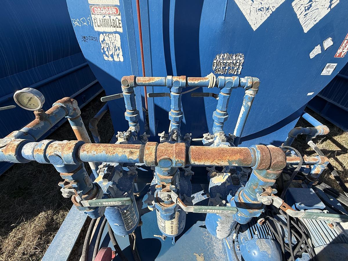 Used 15,000 Gallon Tank