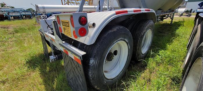 Used 1984 Fruehauf Corporation Cementer