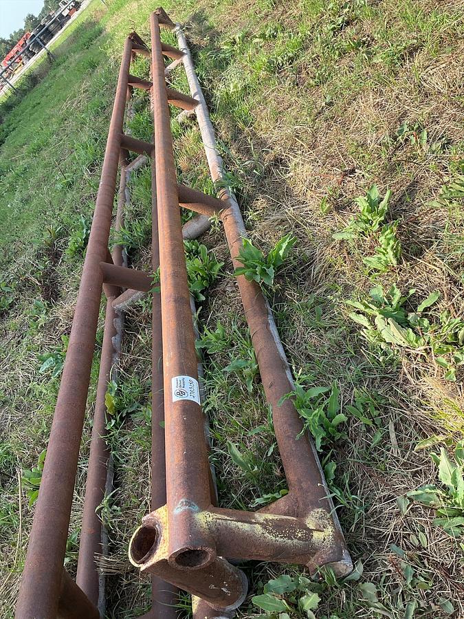 Used Pipe Racks – Set of 2