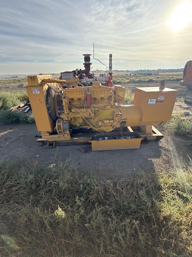 Used 2002 Cat 3406-C Diesel 260kw Generator