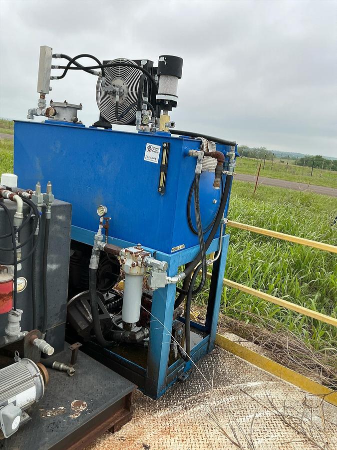 Used Nema 326T Hydraulic Power Unit 