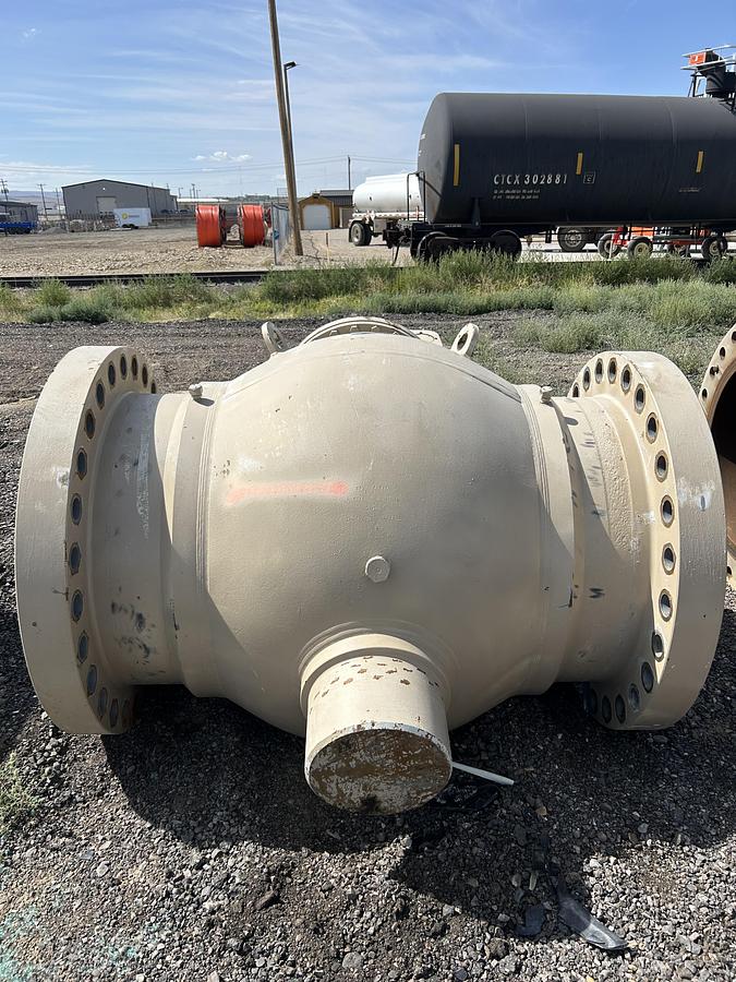 Used 30" Ball Valve with Actuator