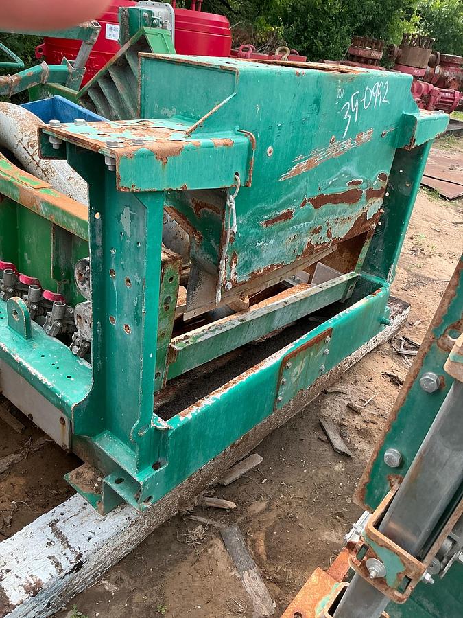 Used Derrick Shaker