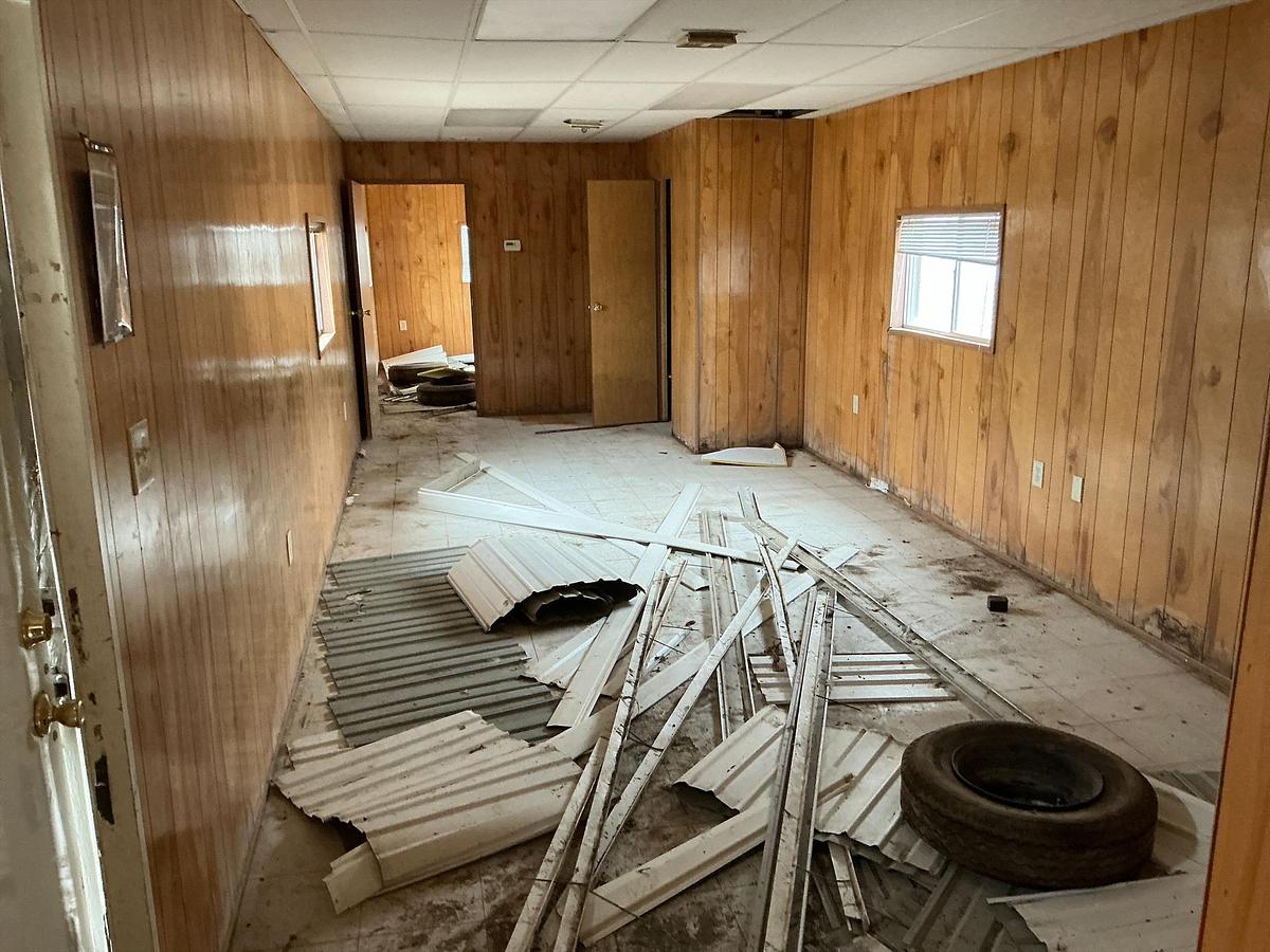 Used Office/Crew House