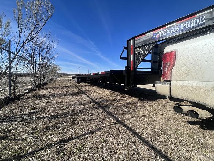 Used 2018 Texas Pride Tandem Axle Gooseneck Flatbed