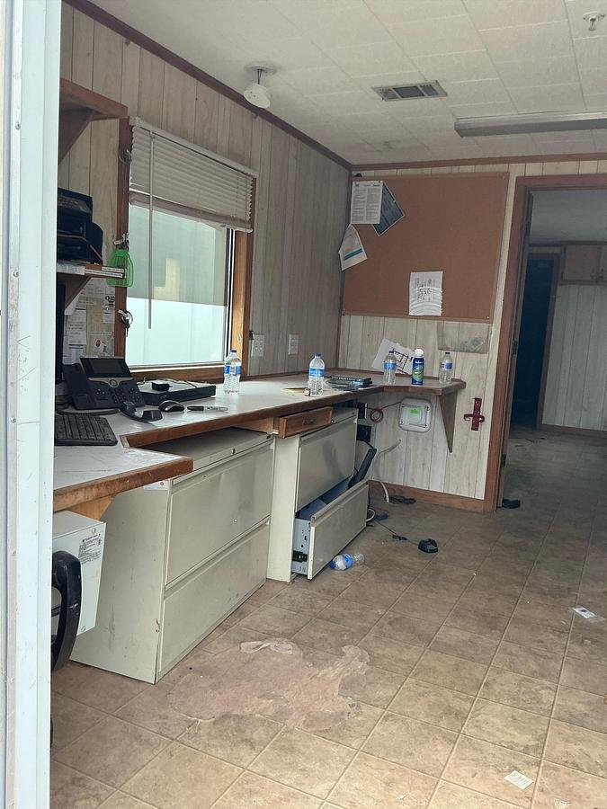 Used 2011 Man Camp DBI