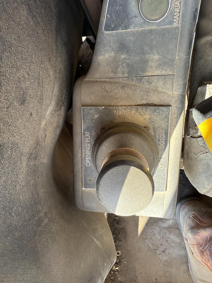 Used SIERRA 700 BALER SHEAR