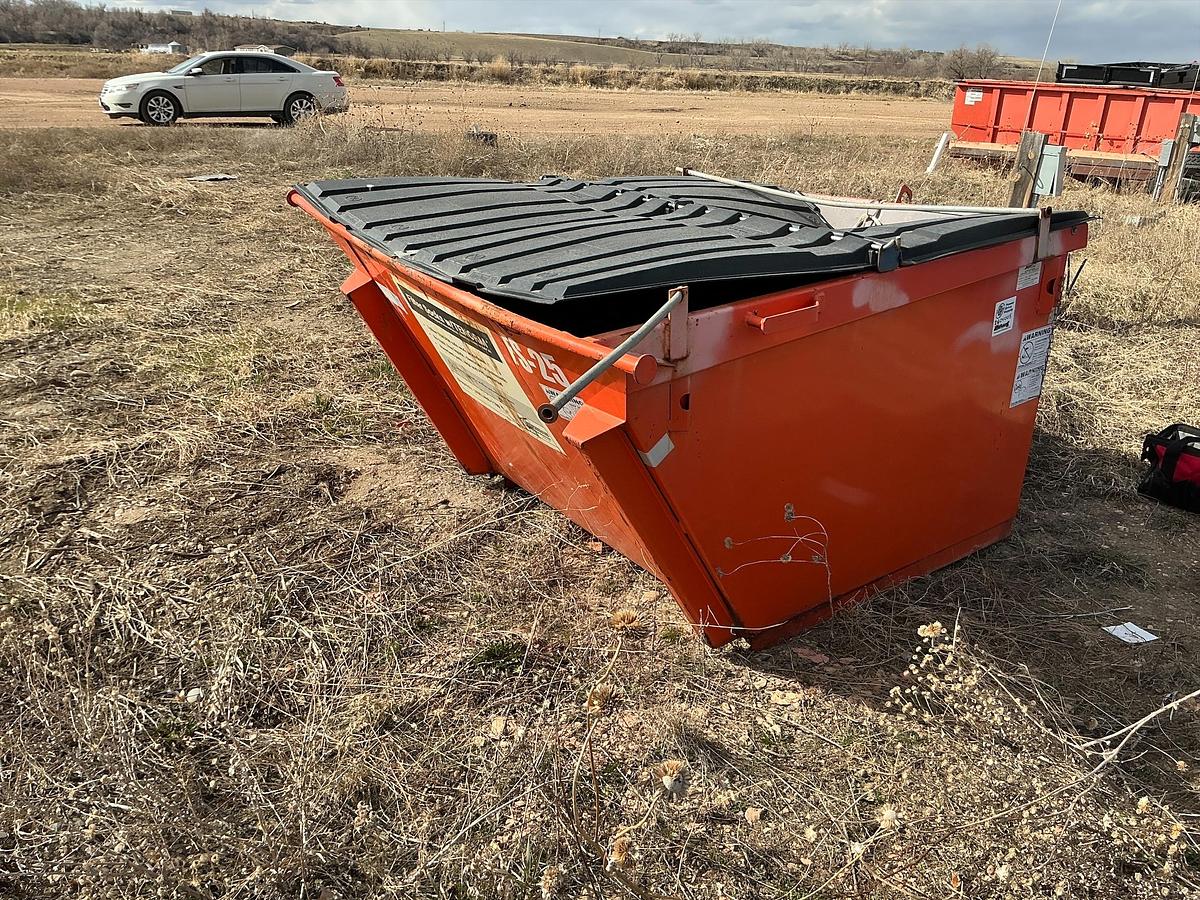 Used Ameri Kan Model 301 Dumpster