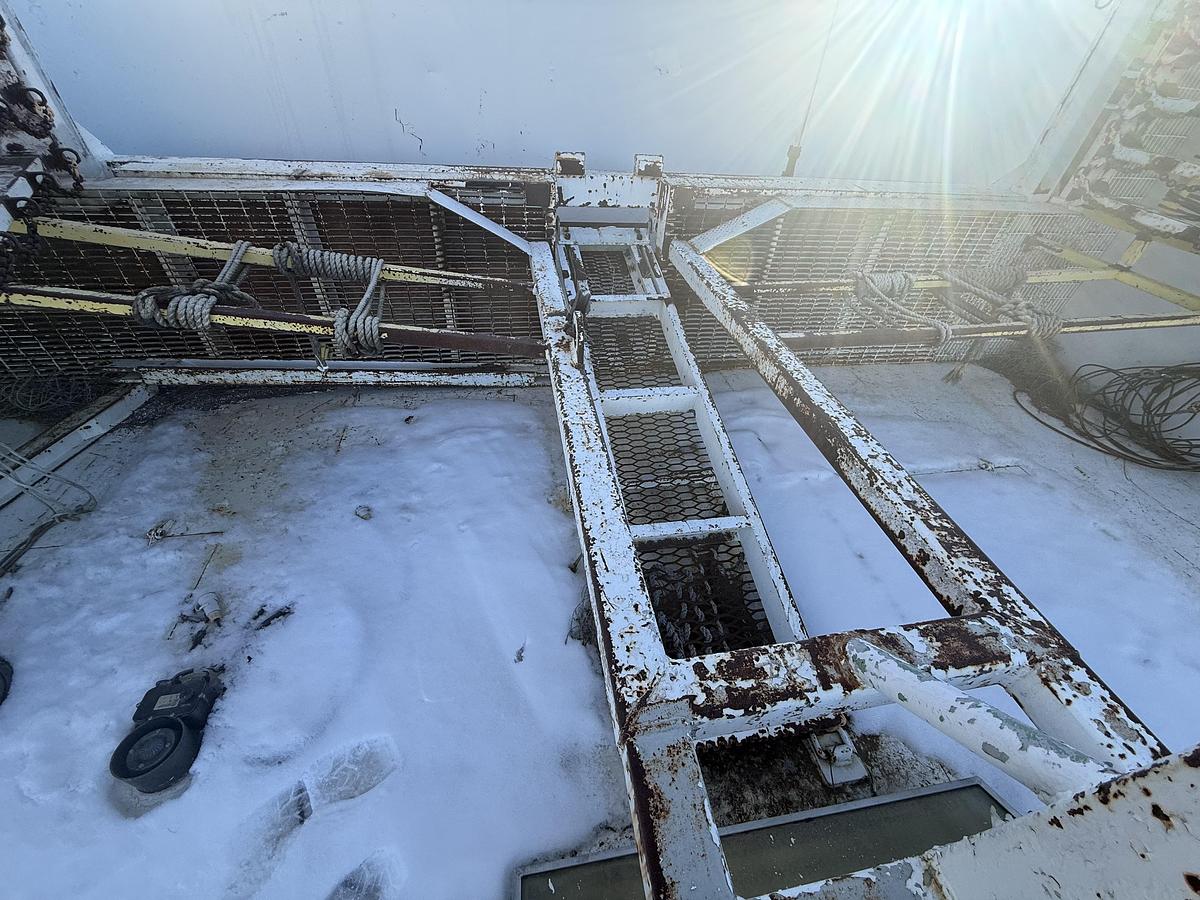 Used Lee C Moore Million lb. Mast