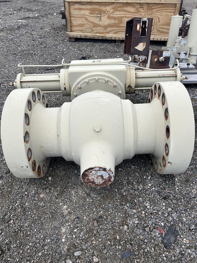 Used 12" Ball Valve with Actuator