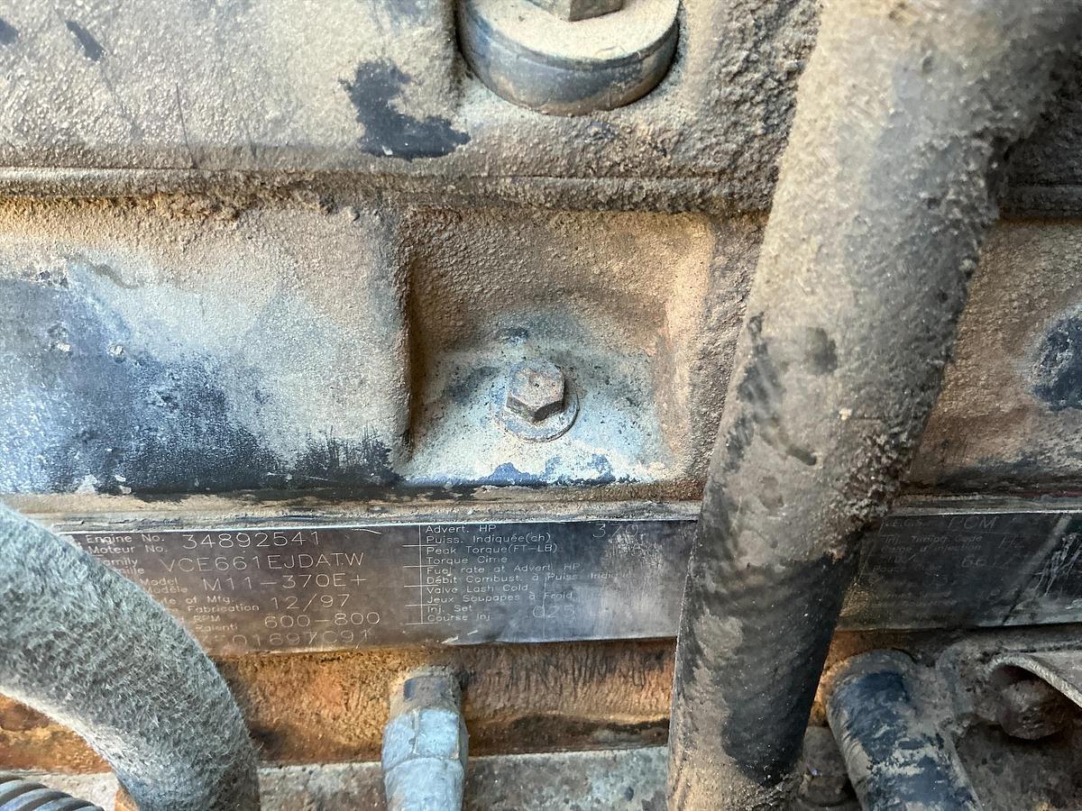 Used International Semi Winch Truck 