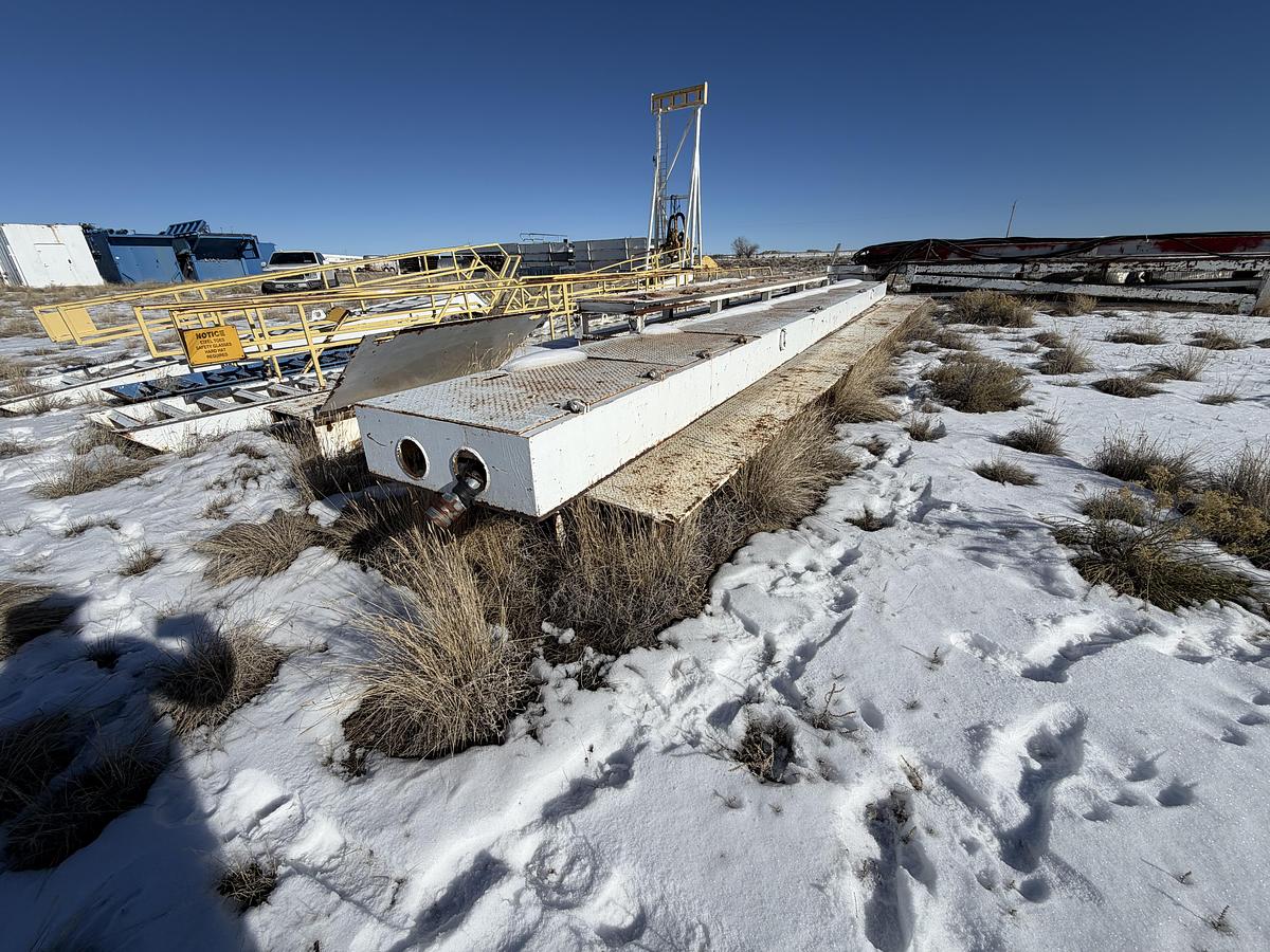 Used Suitcases (Empty) Rig #323 