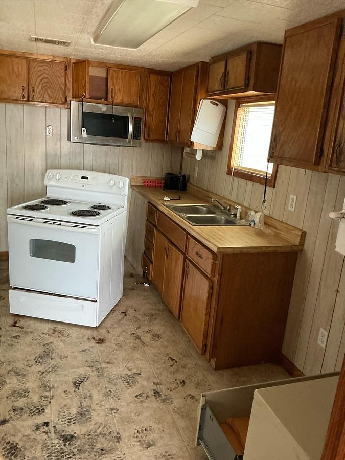 Used DBI Man Camp