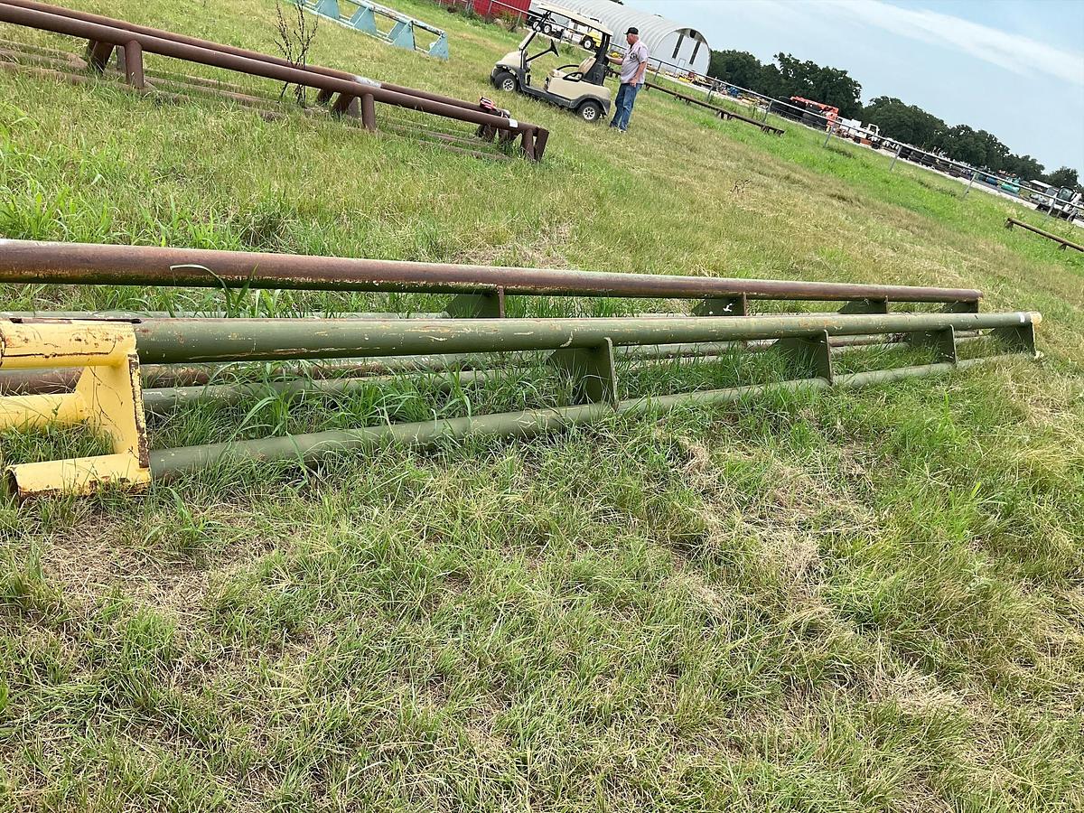 Used Pipe Racks – Set of 2