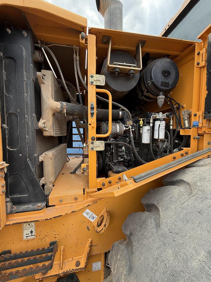 Used Hyundai HL760-9 Wheel Loader