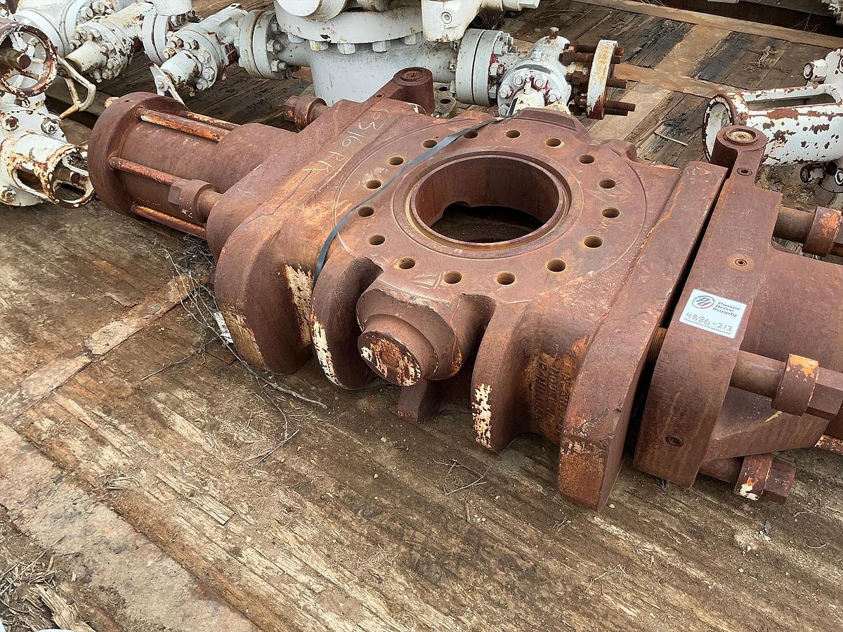 Used Shaffer 5x11 Single Ram BOP 