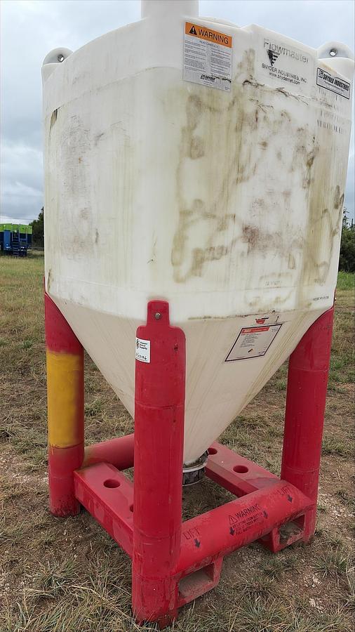 Used Snyder Flow Master Hopper