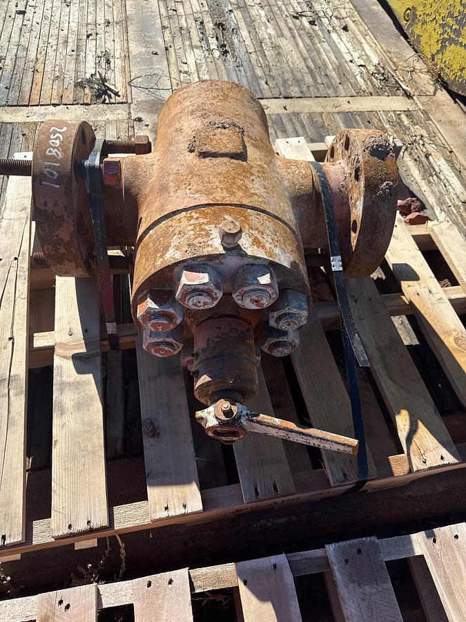 Used Frac vaulve 