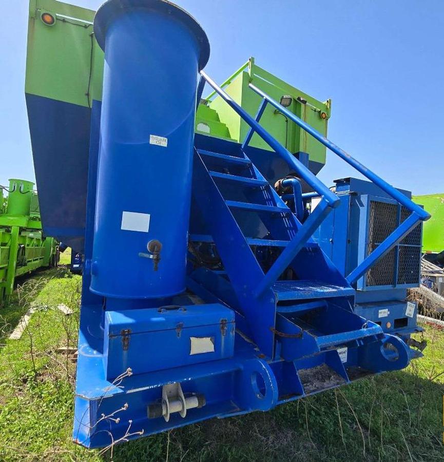 Used 2012 APPCO FS-40 T/A SAND HOG