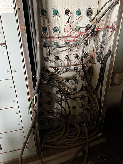 Used Cat C15 w 380 kw generator