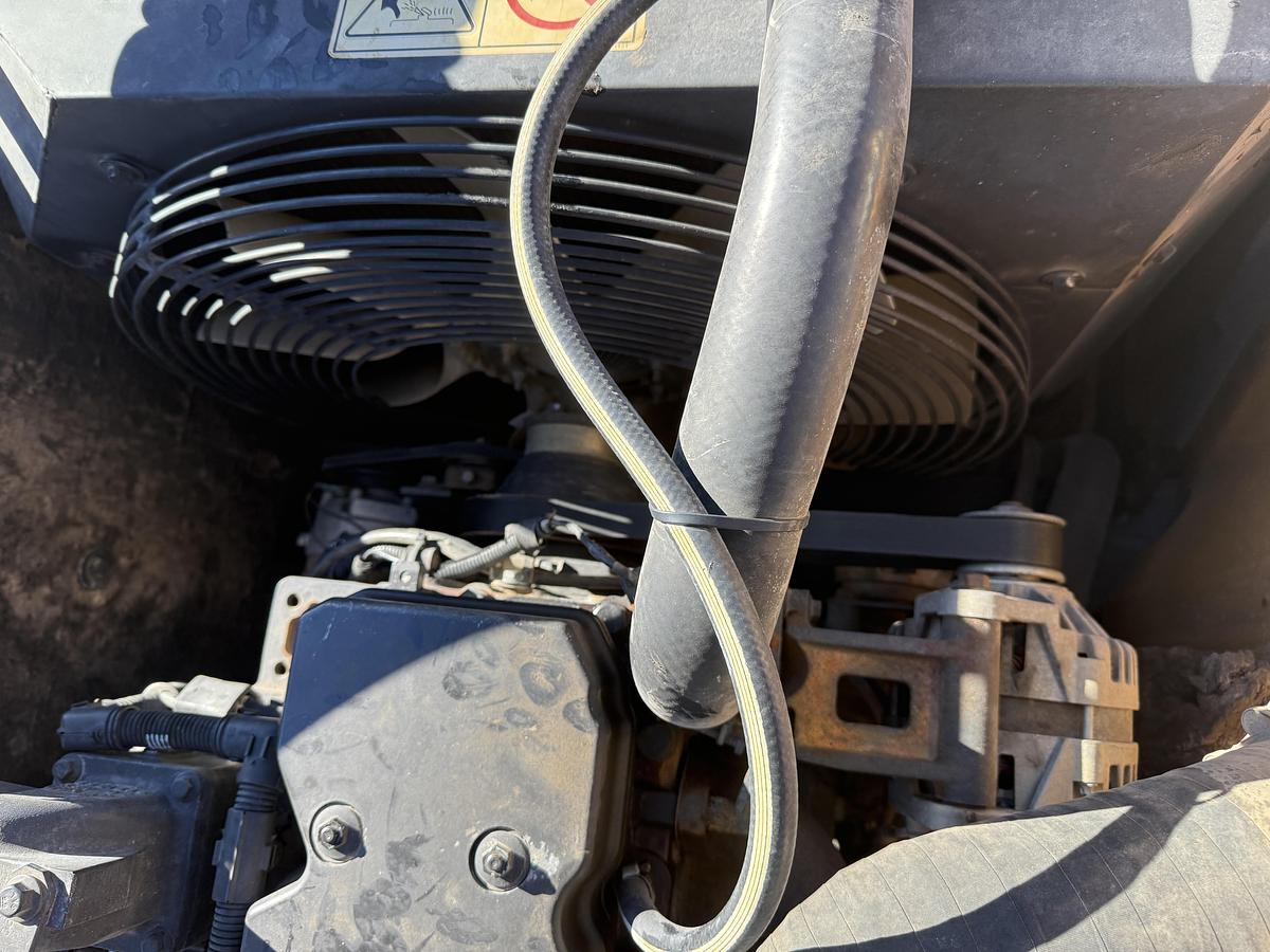 Used 2011 HYUNDAI ROBEX 250 LC9 EXCAVATOR