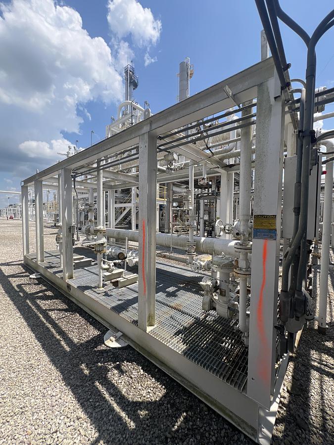 Used 1990 T. H. Russell CO ISOM Charge pump