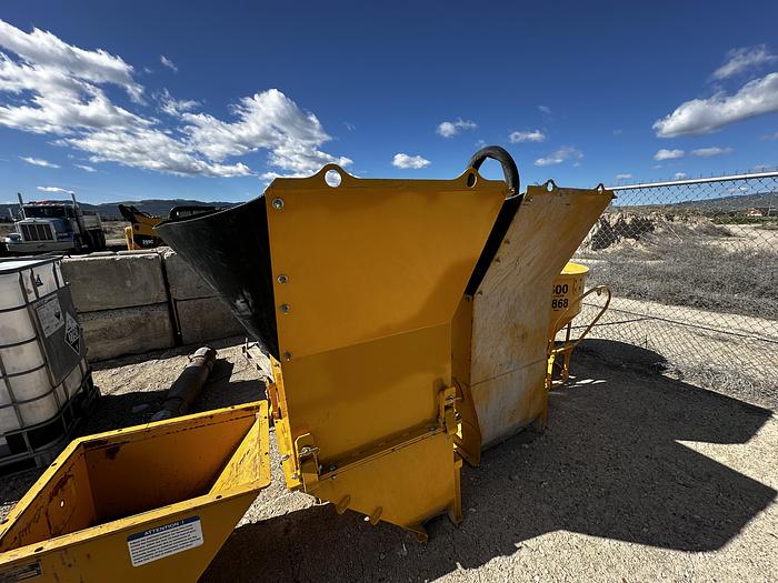 Used 2006 Gomaco GT3600 Curb & Gutter Machine