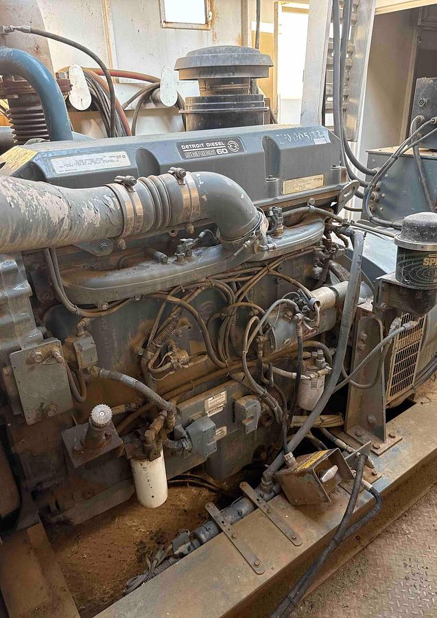 Used Detroit Diesel Series 60 600KW Diesel Generator Set