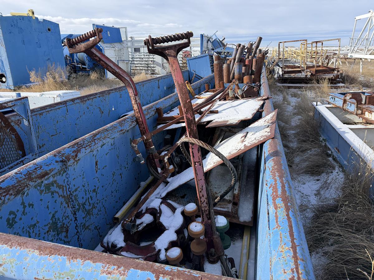 Used Junk Box with Lifting Subs, Wireline Units Rig #235