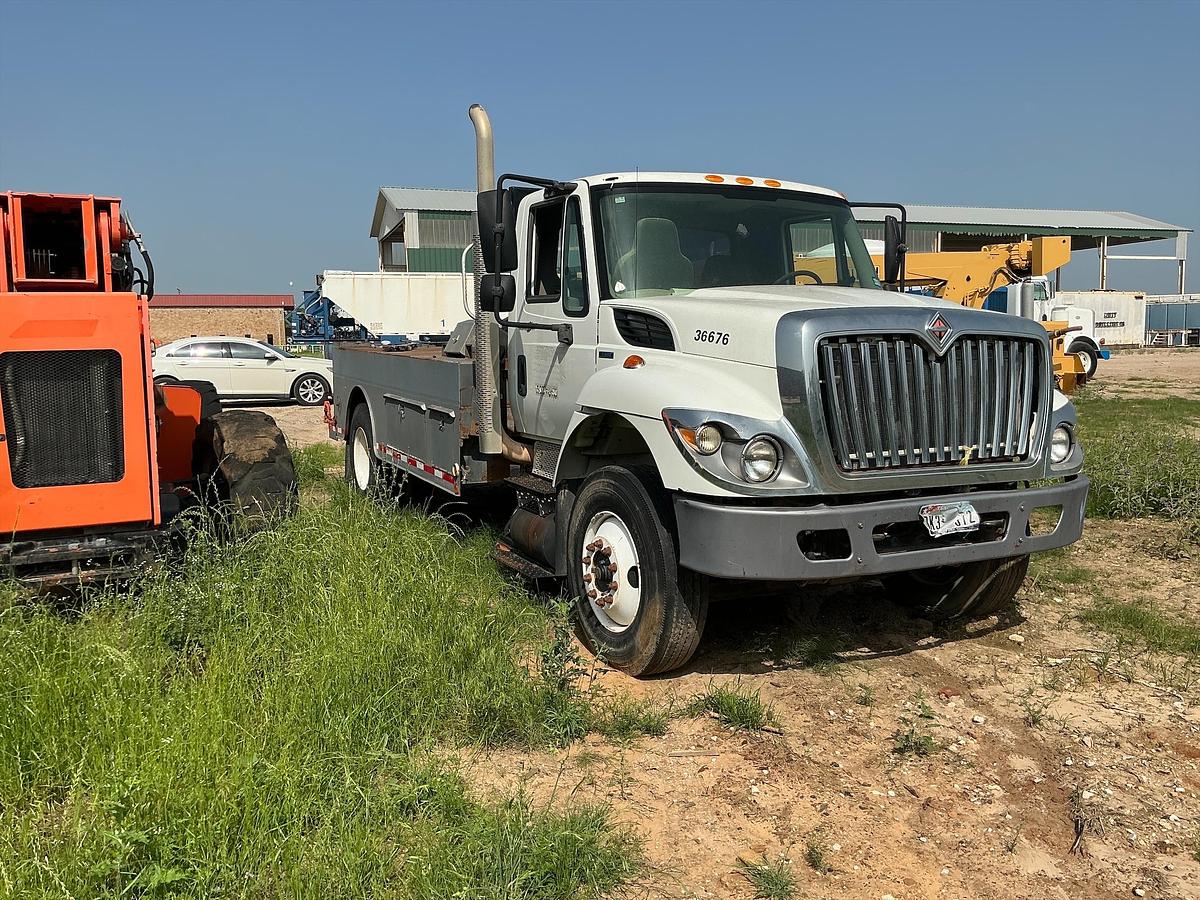 Used 2008 International 7300 SBA 4x2
