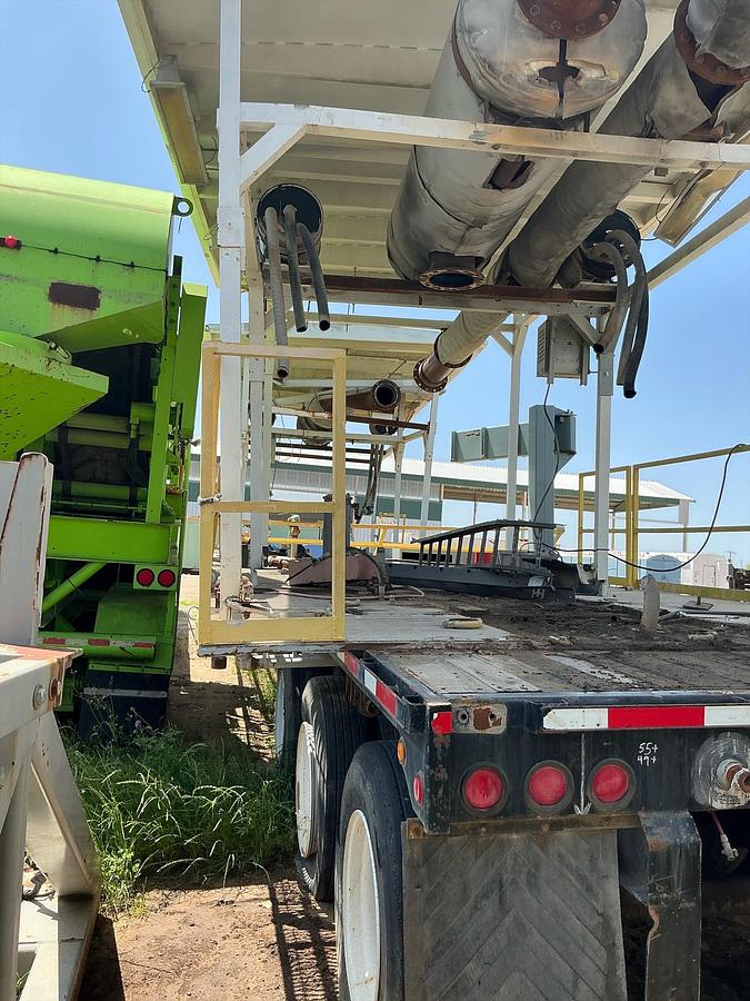 Used Fontaine Trailer