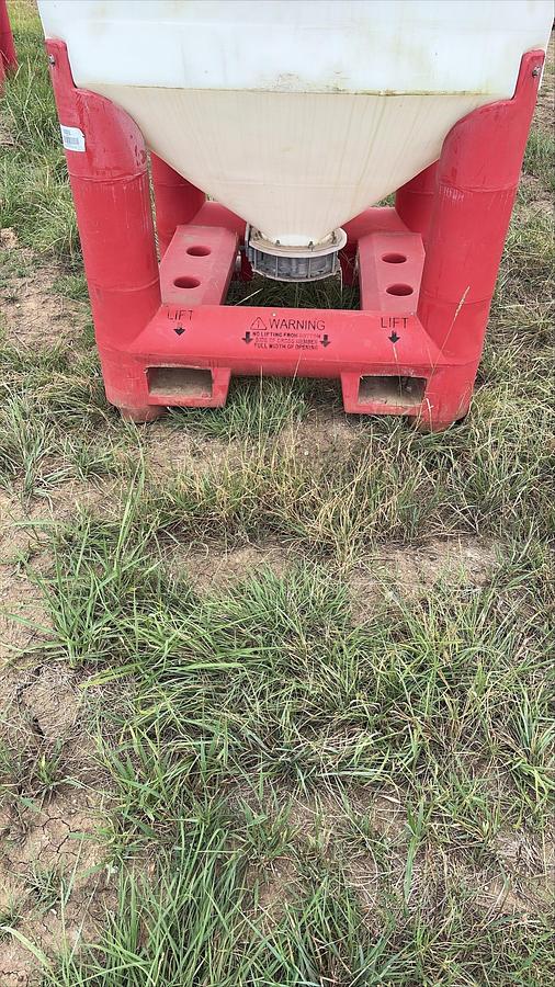 Used Snyder Flow Master Hopper