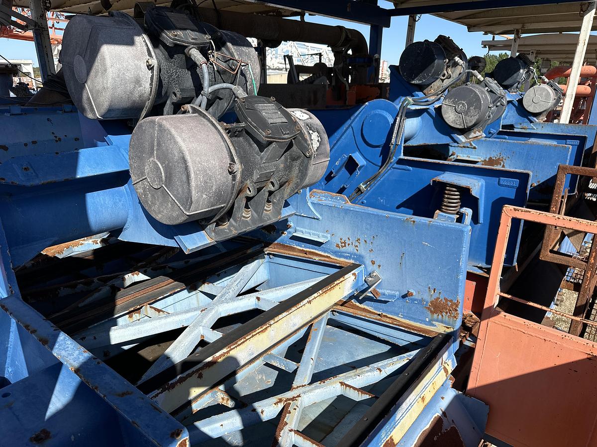 Refurbished NOV IDEAL RIG 1500 HP WALKING DRILL RIG