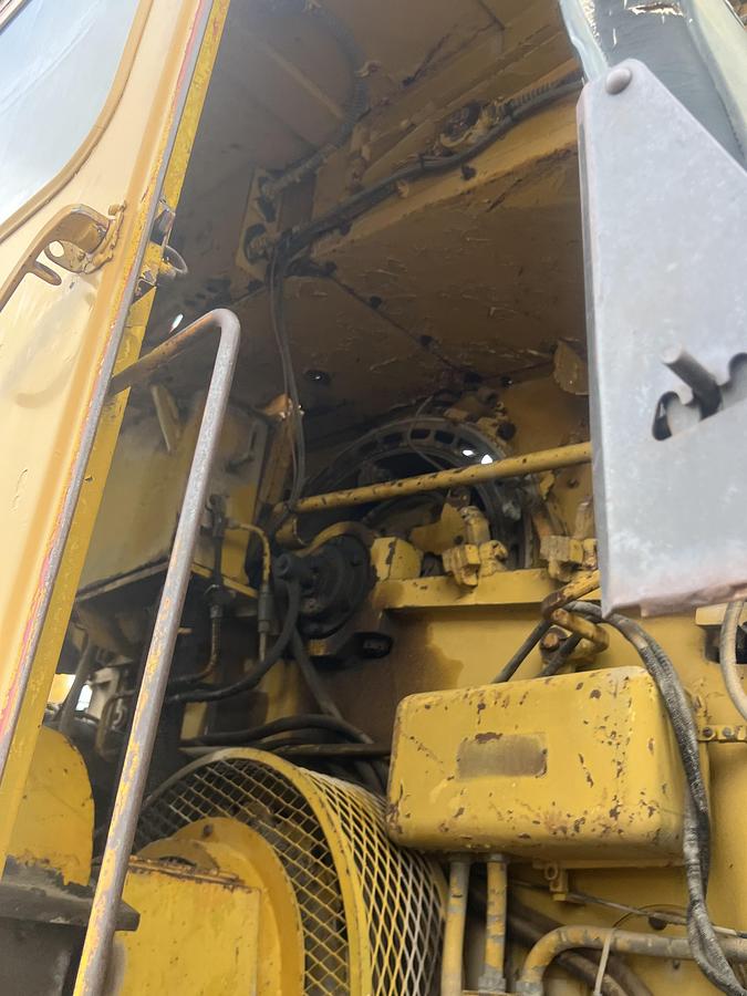 Used 1965 P H 660 TC-- 60 ton crane truck
