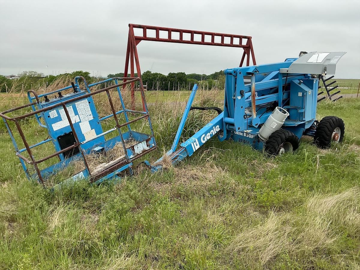 Used Genie Boom Man Lift 