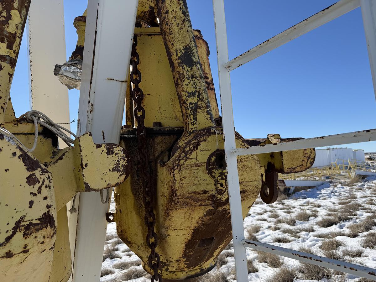 Used National P500 Swivel, 500 Ton 