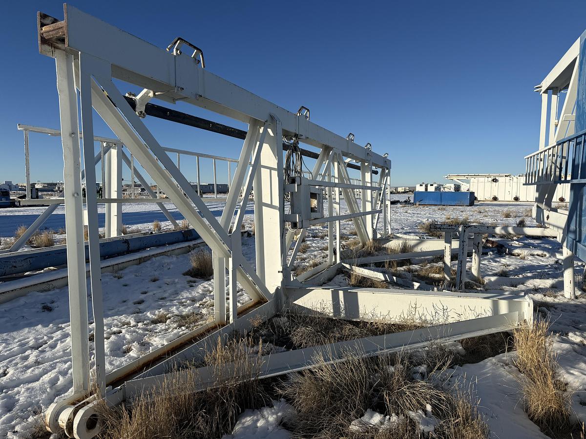 Used Lee C Moore Million lb. Mast