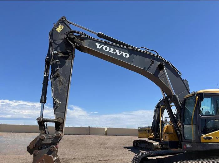 Used 2017 Volvo ECR305CL Tracked Excavator