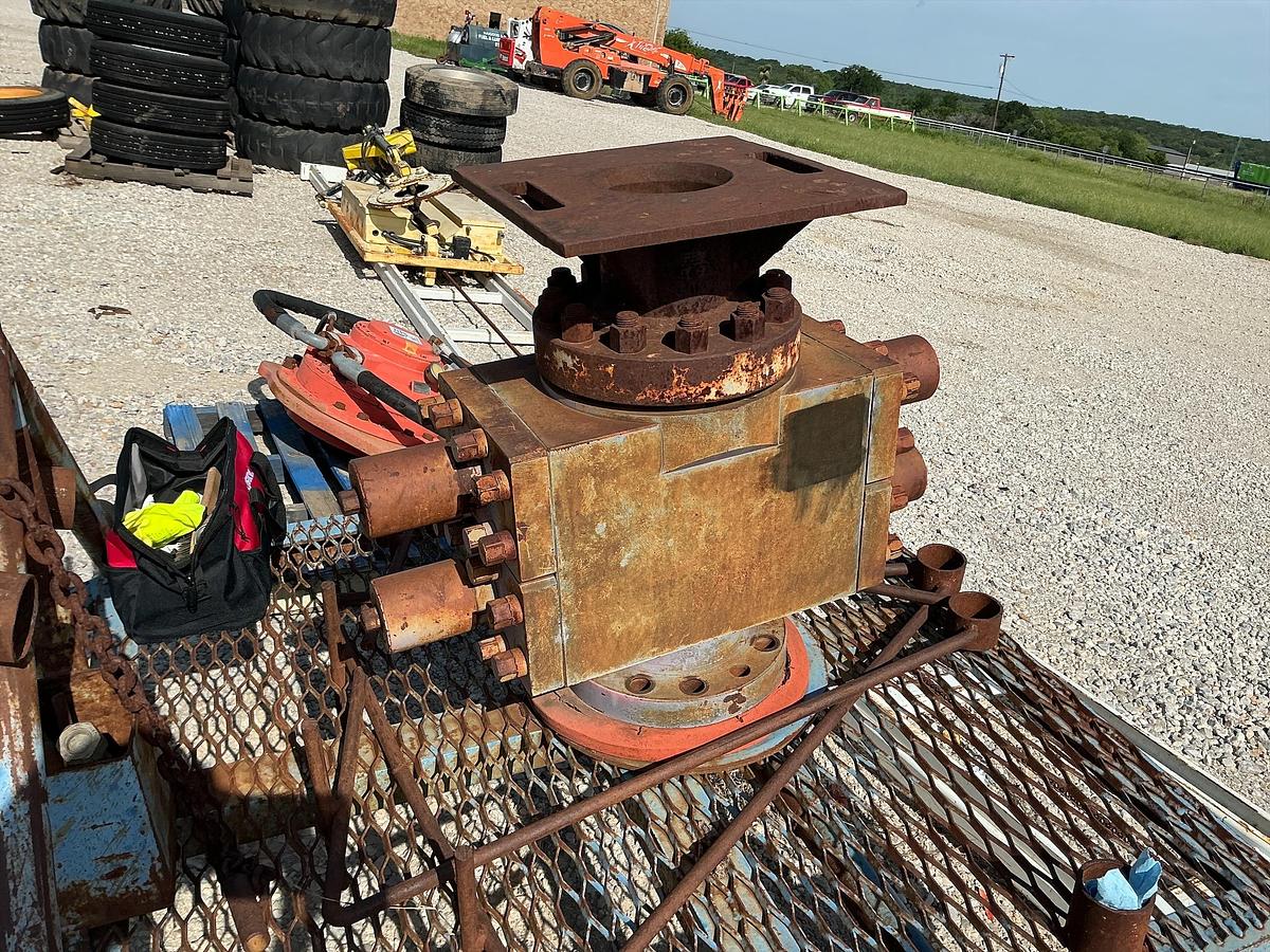 Used Manual Double Shutter BOP Trailered