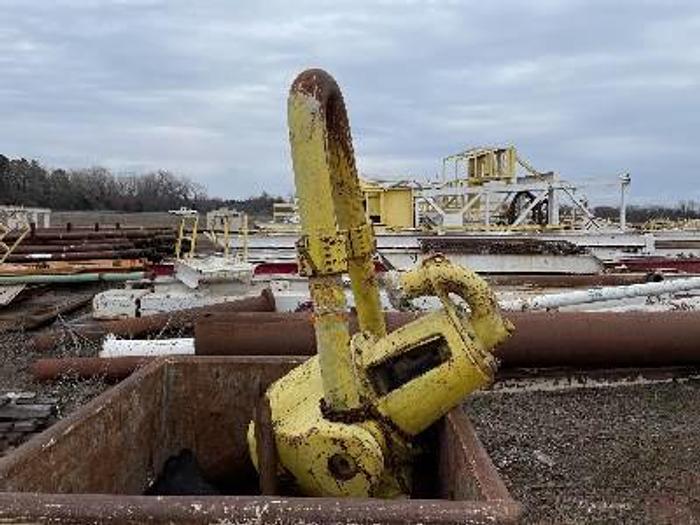 Used DSI 1,000,000 LB Mast, Sub