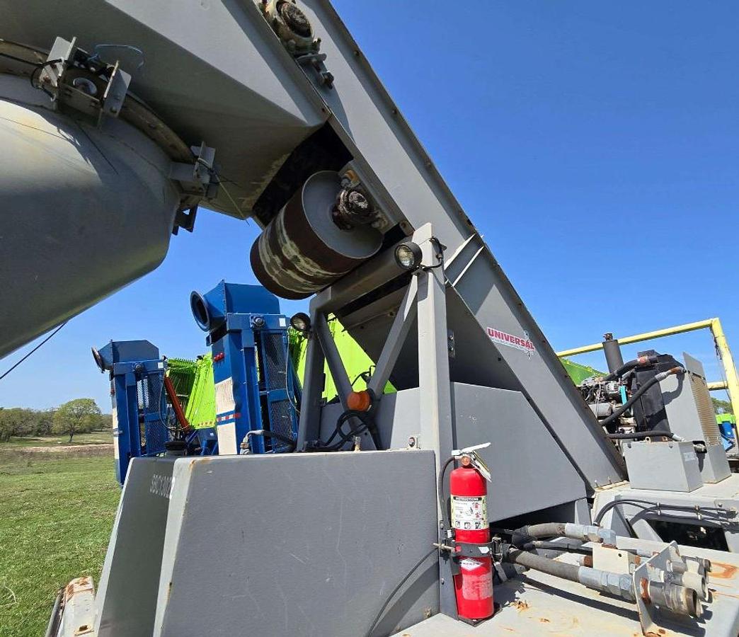 Used 2014 CAMBELT CF2445MSB T/A 4 STATION SAND CONVEYOR